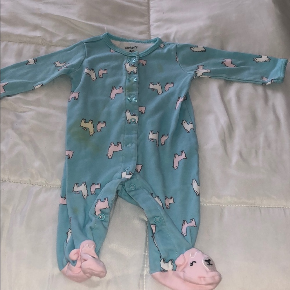 Carter’s 3 month old pajama.